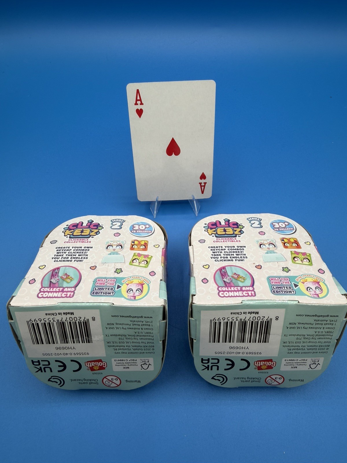 Bundle of 2 Clickeez Series 2 Clickable Collectible Toy 2-Pack Mystery Blind Box