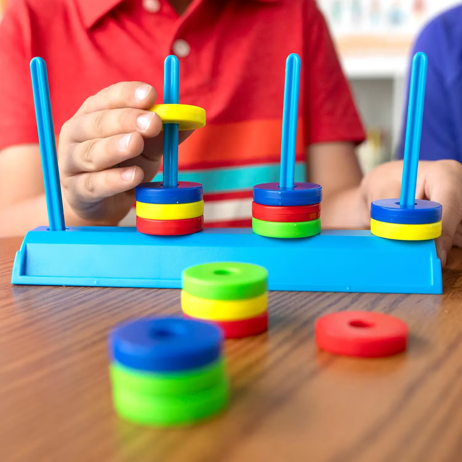 Fun Express 8″ STEM Floating & Stacking Magnets Set with Flash Cards – 70 Pc.