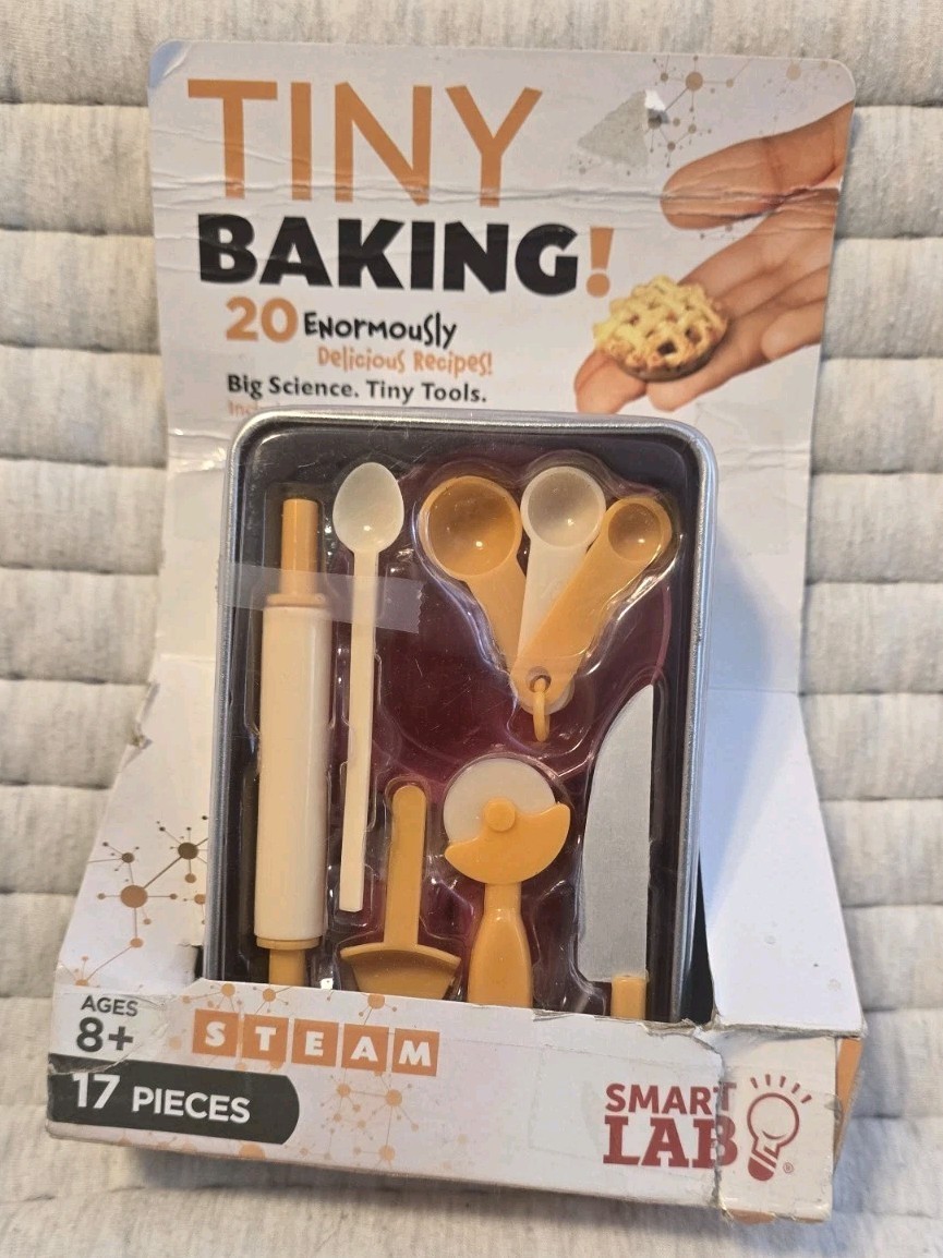 SmartLab STEAM Mini Tiny Baking Kitchen Set 17 pcs w/ 20 Recipes New open box