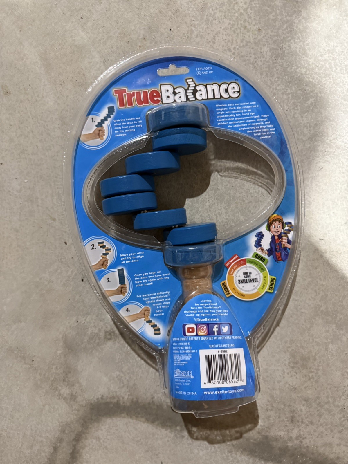 True Balance Handheld Wooden Toy by Excite “STEM” Coordination New/Sealed – Blue