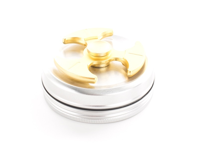 FIDGET FINGER HAND SPINNER PREMIUM METAL TRI BLADE AXE GOLD EDC FOCUS STRESS