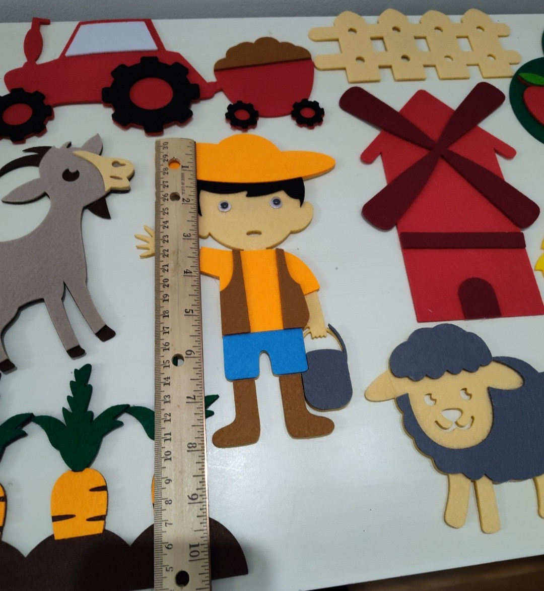 Farm Animal Felt Story Pieces Hook‑&‑Loop Backing 10 Pieces Pre-School Daycare