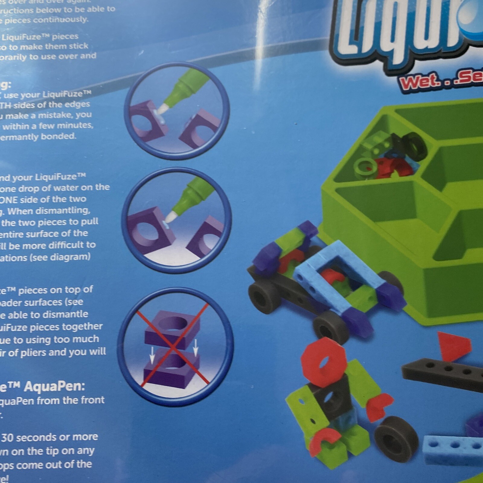 Liqui Fuze Cars 102 Piece Set Easy Craft 5 Years + New sealed