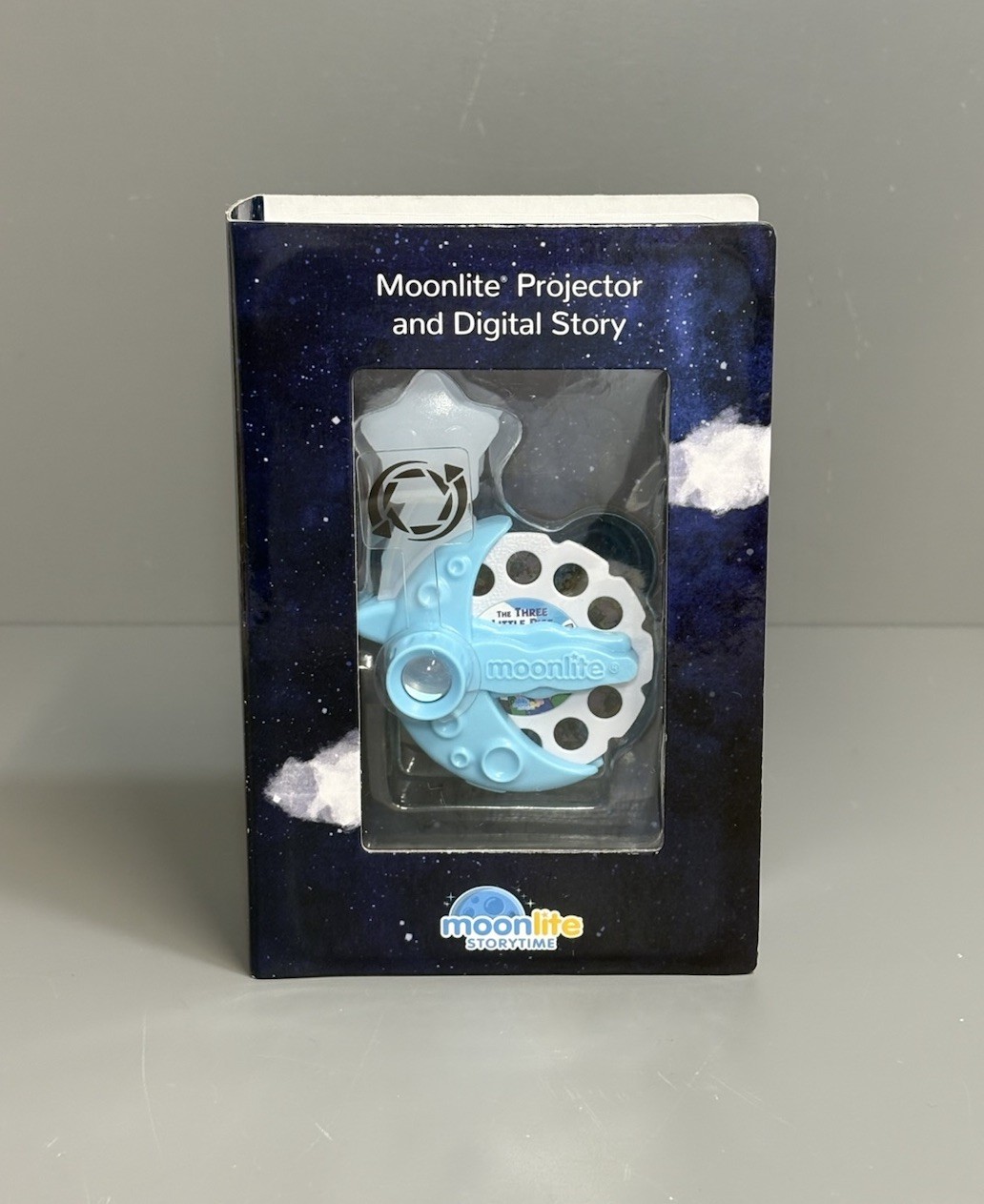 Moonlite Storytime Projector w/Three Little Pigs Picture Disc (for Smartphones)