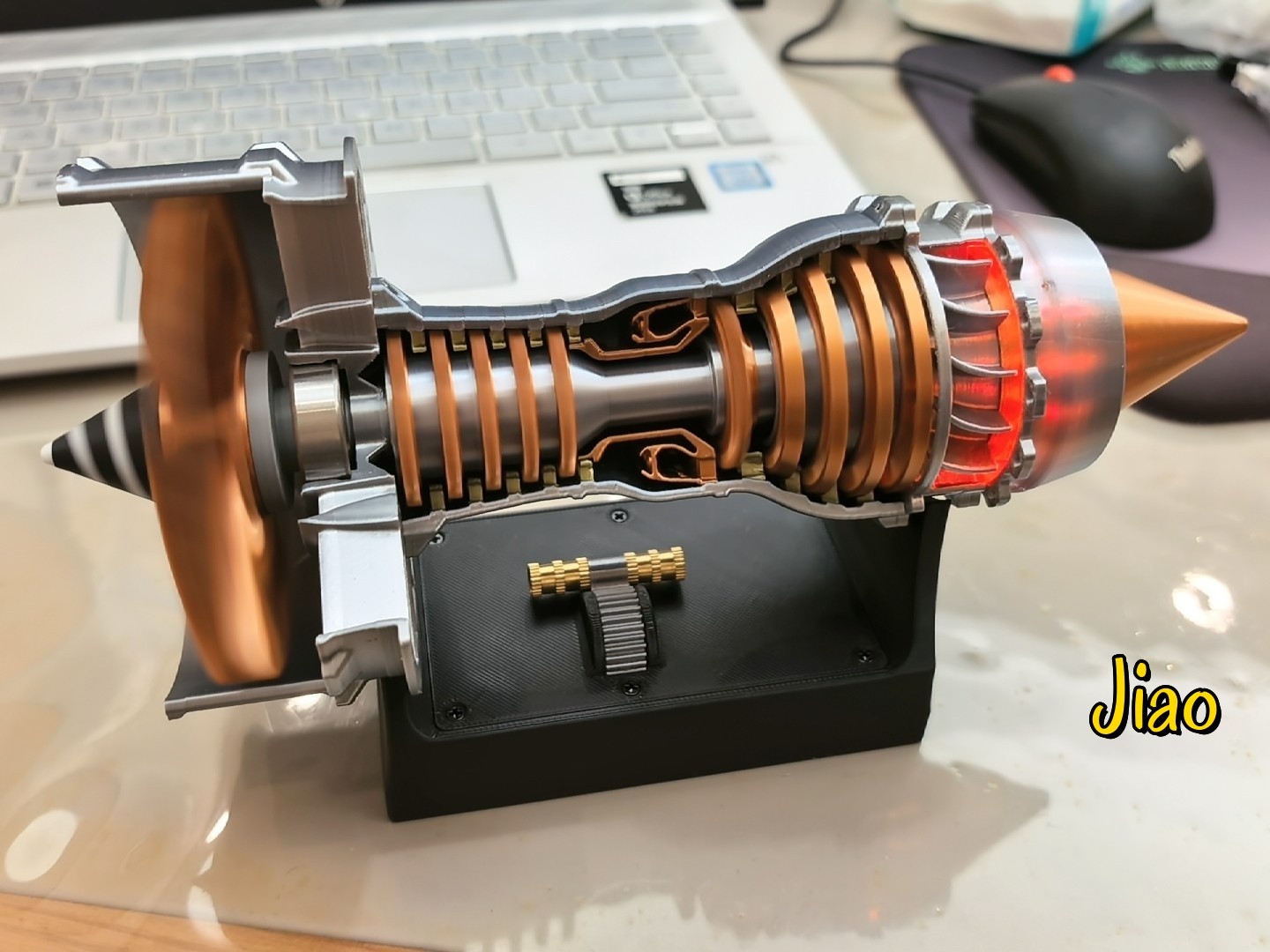 1/26 Trent 900 Turbofan Engine Model A380 Aircraft Engine Rotatable Children Toy