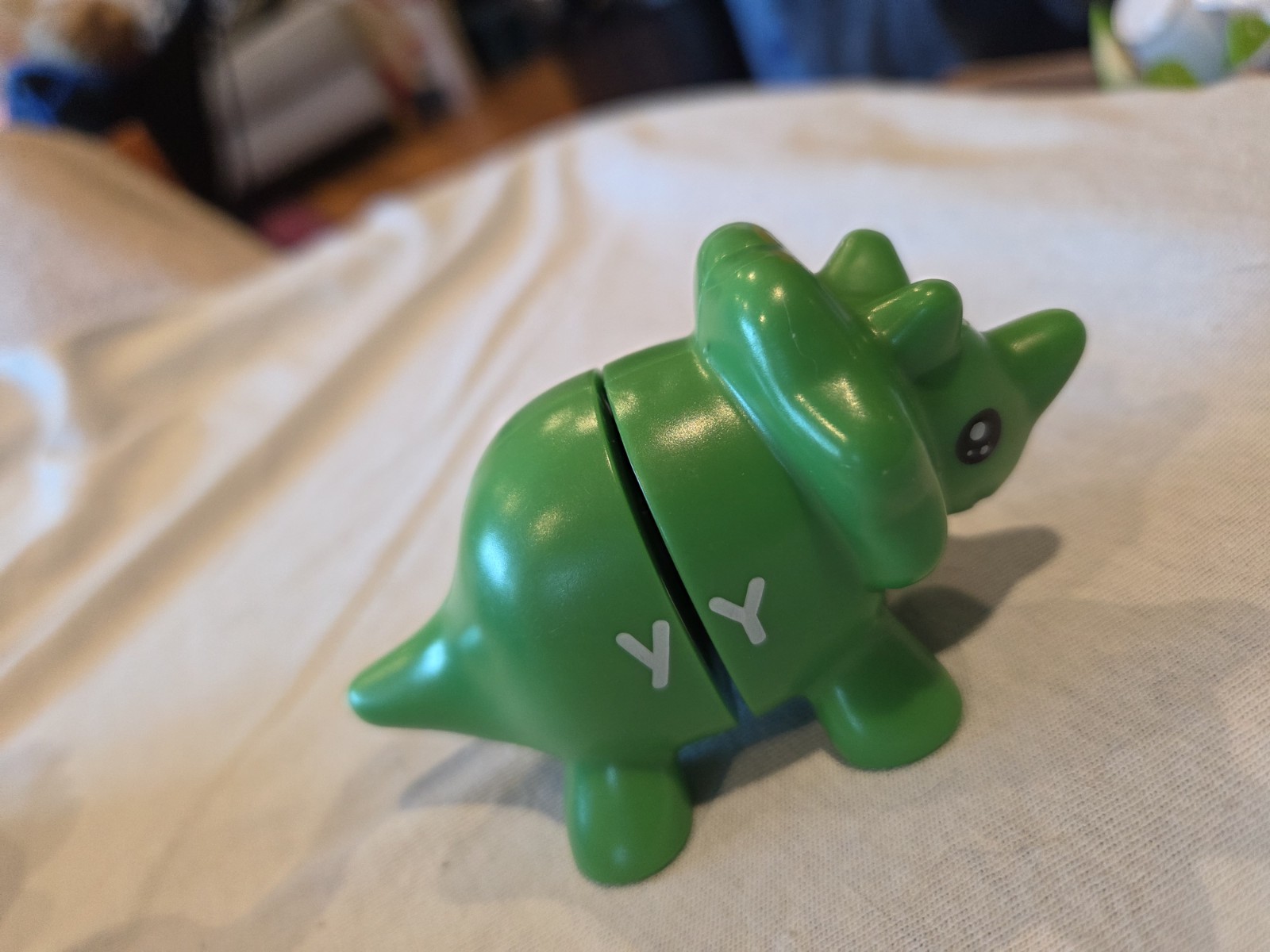 Snap N Learn Matching Dinos Replacement Letter L & Y Alphabet Fine Motor (F1