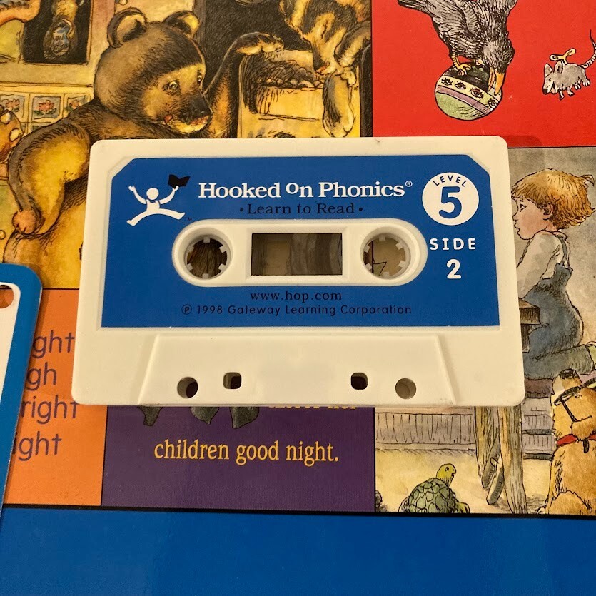 HOOKED ON PHONICS Level 5 BLUE Workbook, Hop Book #30, Cassette, Cards