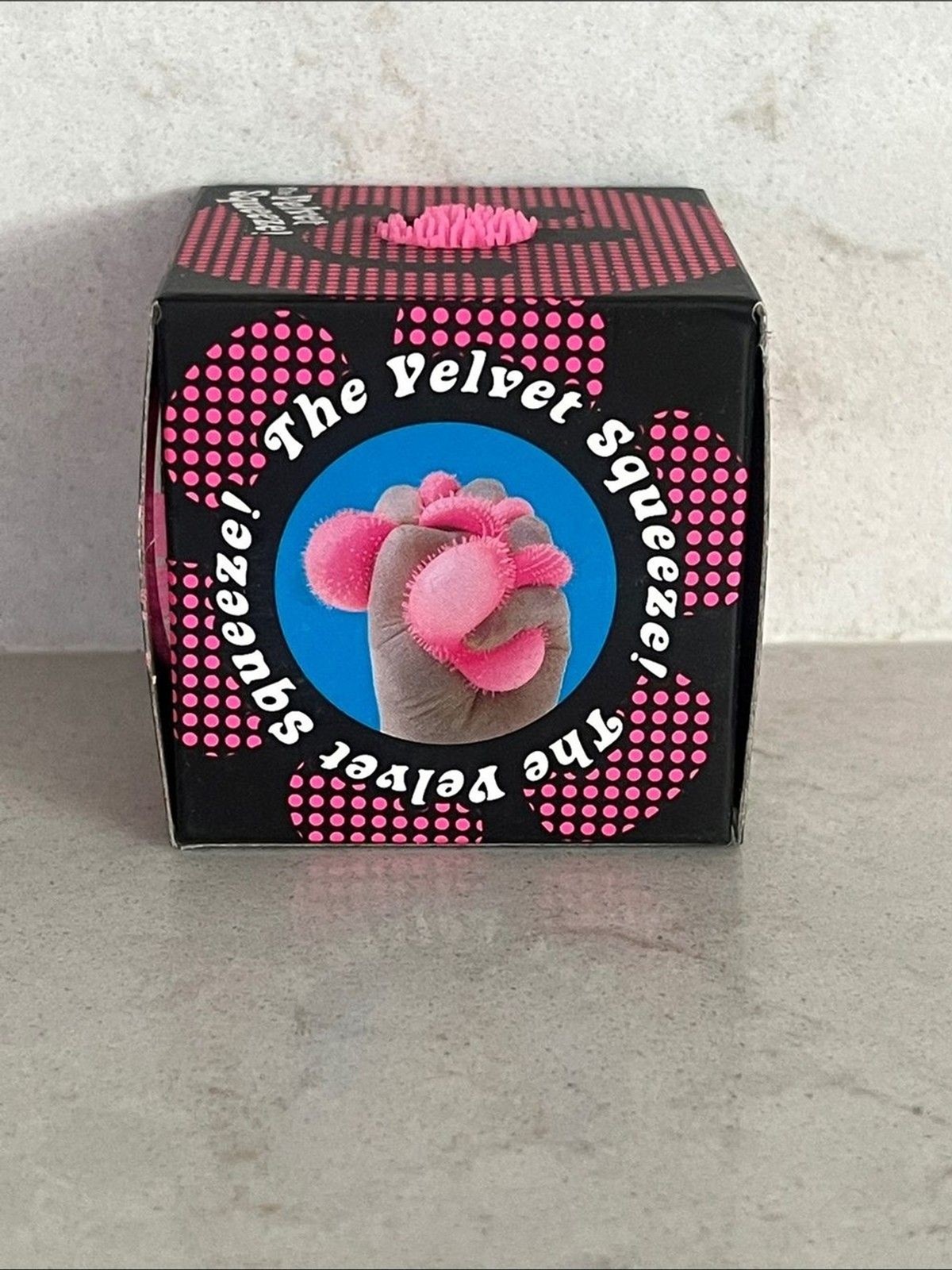 NeeDoh Fuzz Ball Flower Power Pink