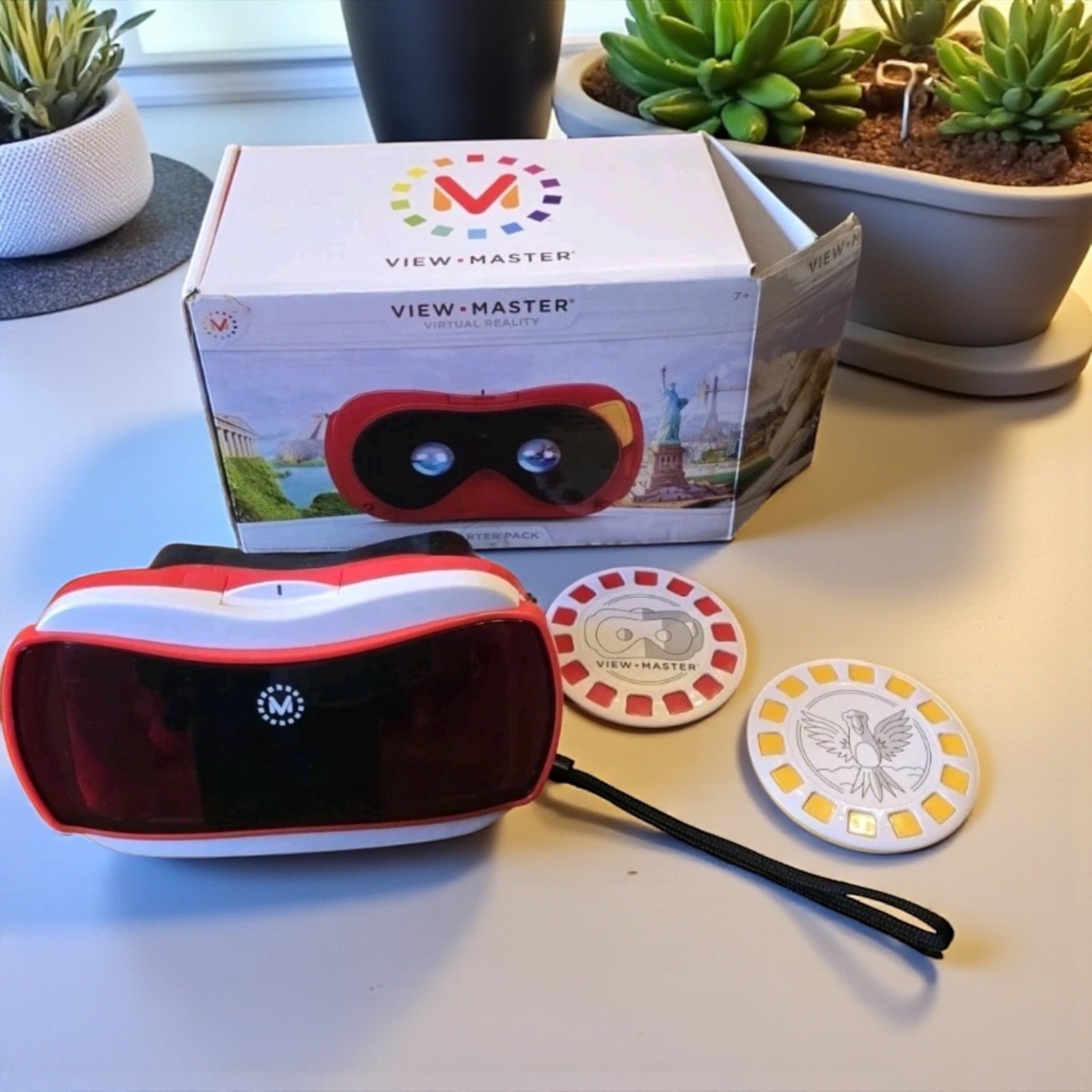 Discovery View Master Virtual Reality Starter Pack &”Underwater” Experience Toy