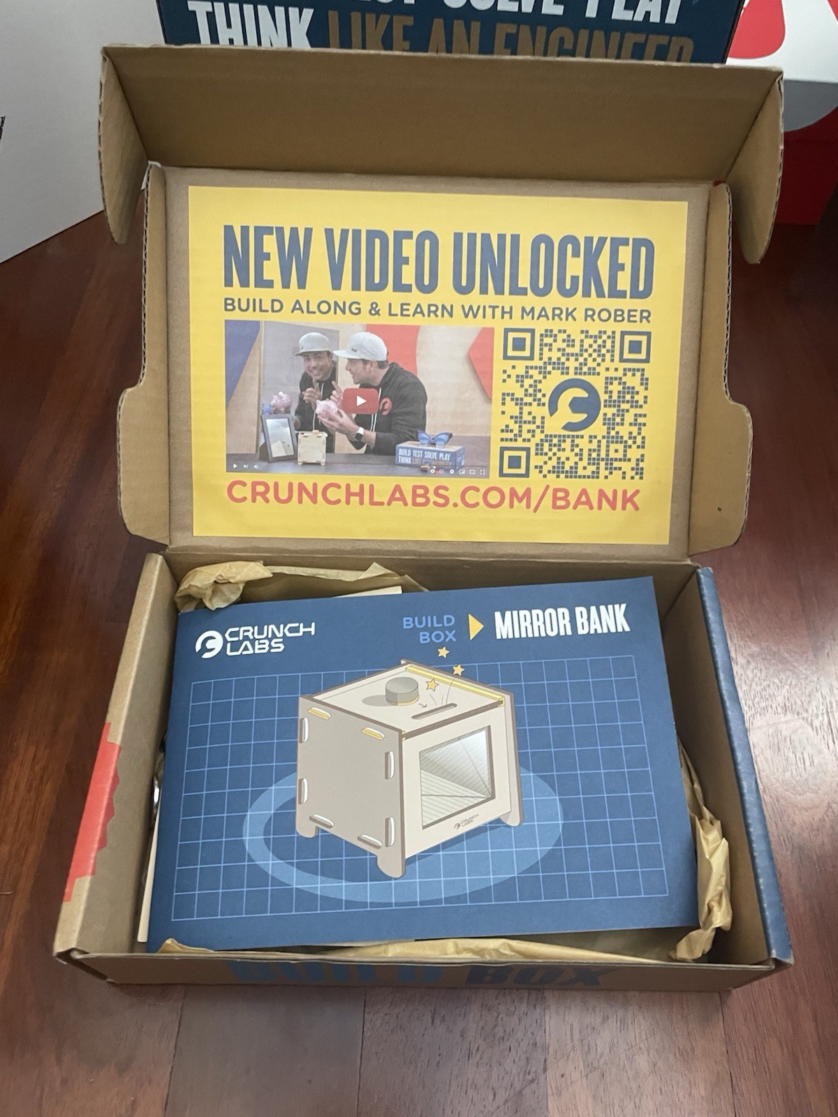 Pre-built – CrunchLabs Mirror Bank Box 7 – READ DESCRIPTION
