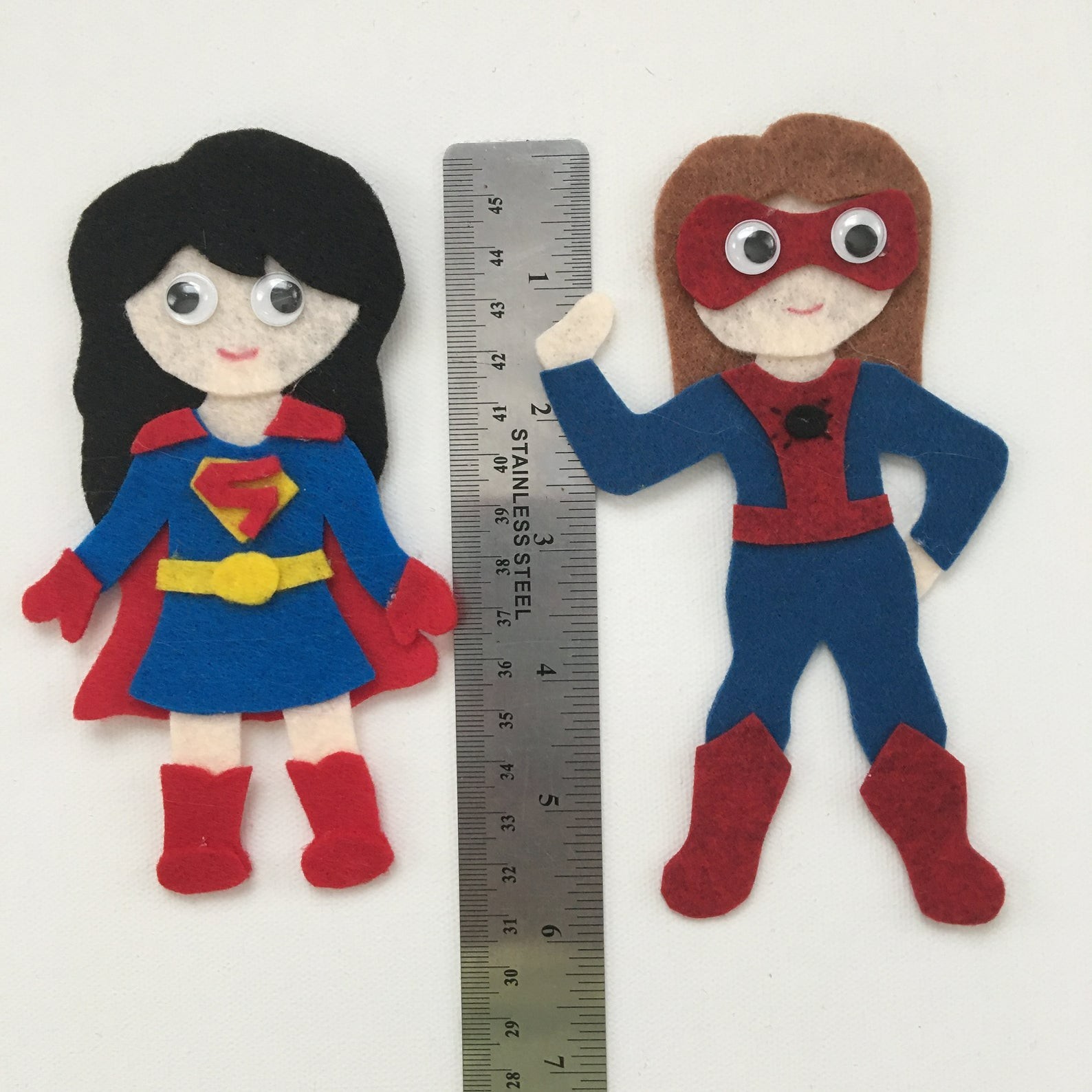 Super Girls – 5 Popular Handmade Characters for Felt Board Play