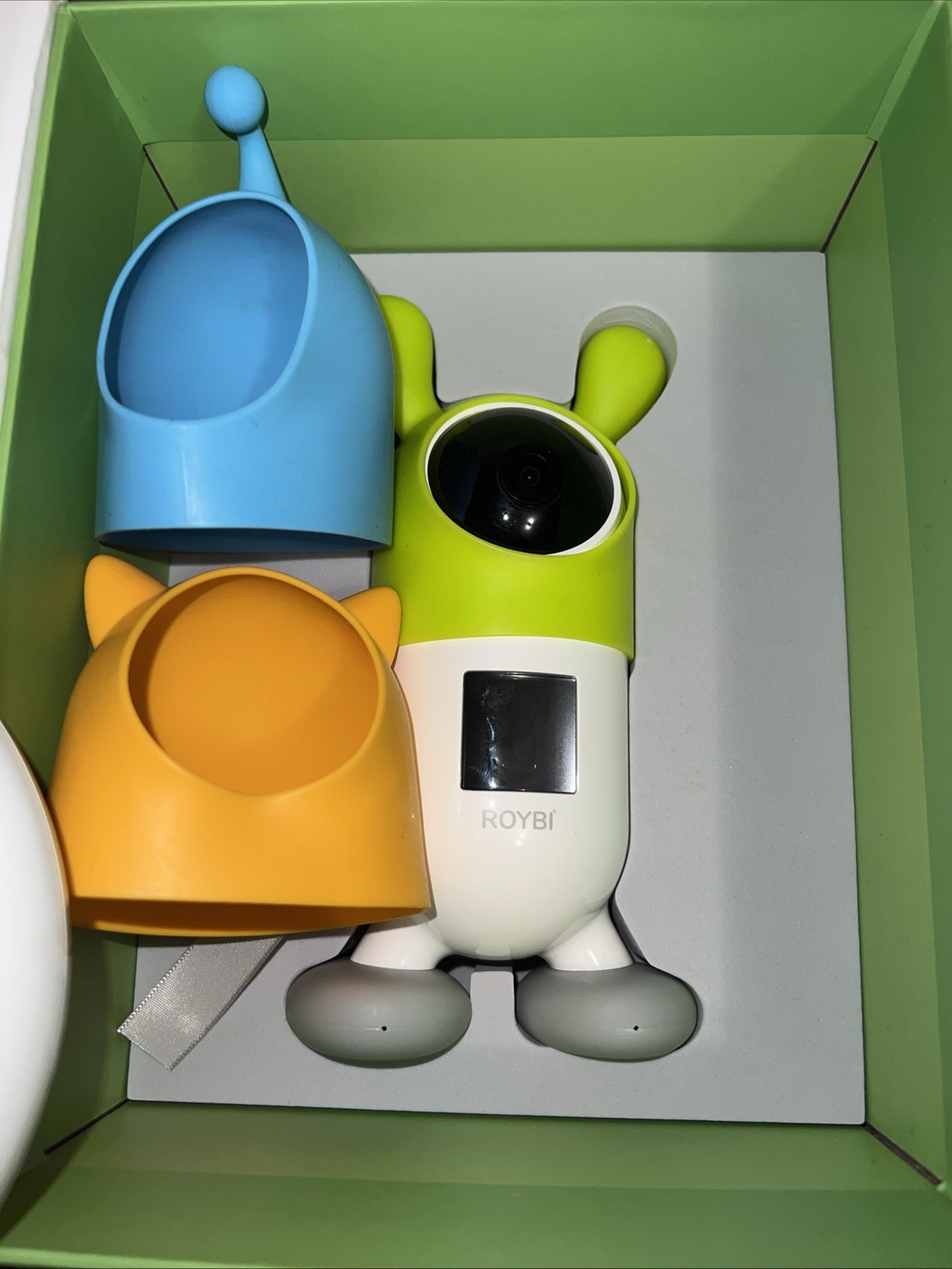 ROYBI Robot Language and STEM Skills Smart Toy