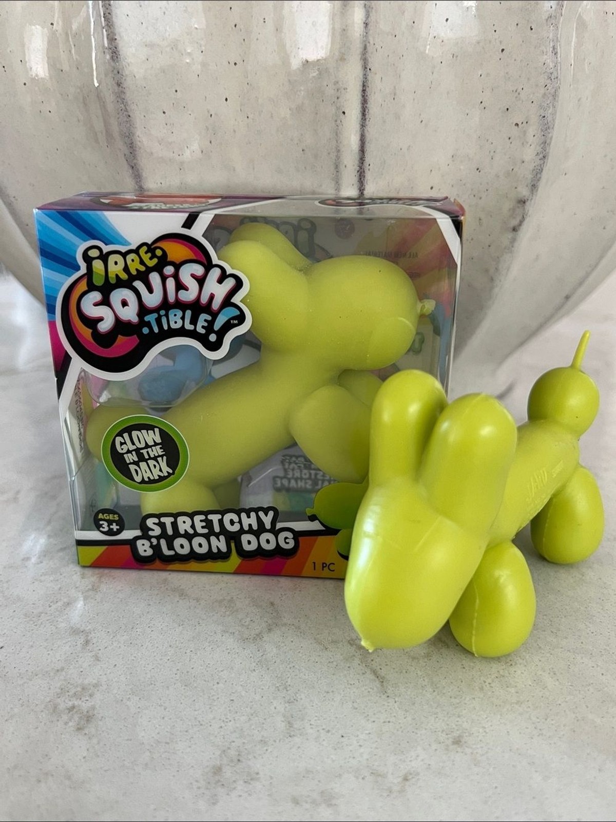 JA-RU Irre-Squish-tible Stretchy B’Loon Dog Toy Green NEW