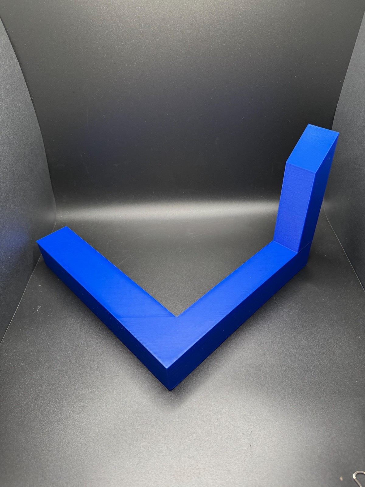 Penrose Triangle Optical Illusion | 3D Art Print, Unique Mind-Bending Wall Art