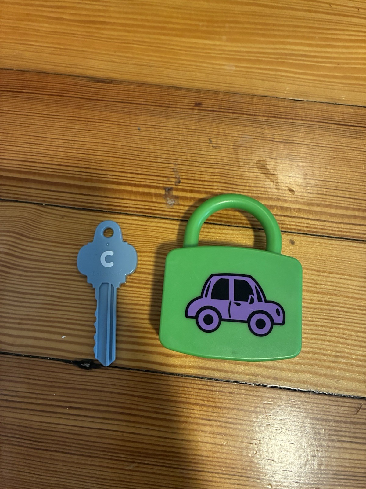 LAKESHORE – Letter C – UNLOCK IT ALPHABET MATCH Single LOCK KEY Replacement