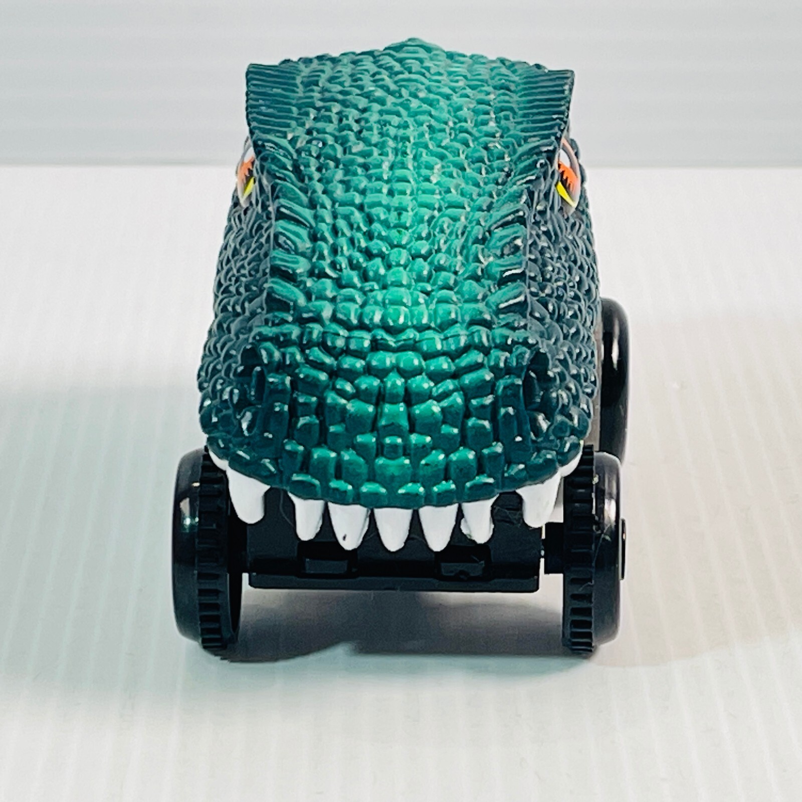 Dino Truck Race Jurassic Circuit Car Battery Operated Test and Working