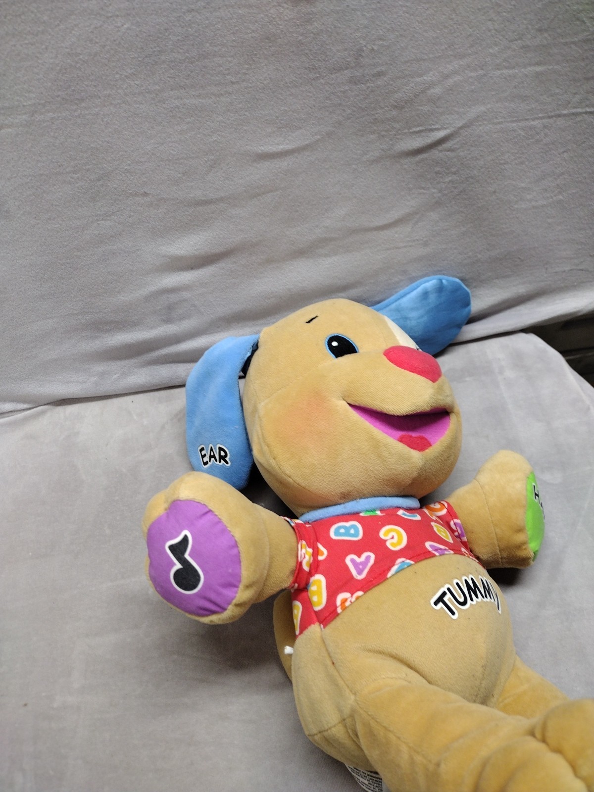 Fisher Price Laugh and Learn Dog Puppy ABC Talking Plush Musical Toy Learning
