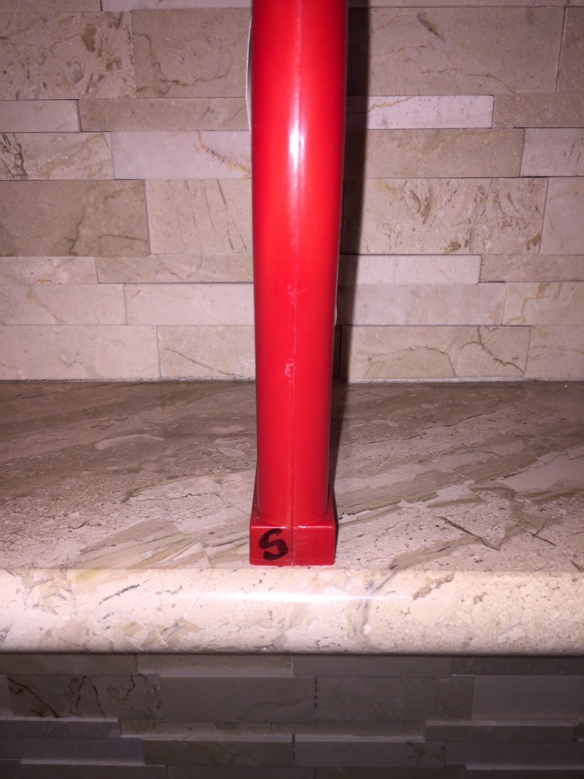 HORSESHOE MAGNET MAGNETICALLY CORRECT