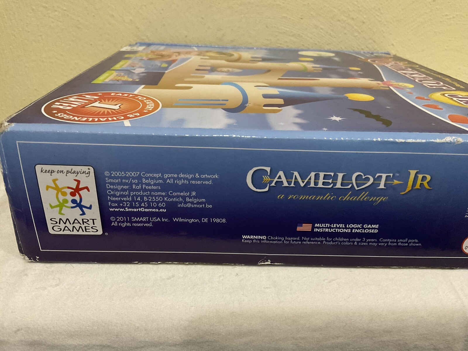 VTG. 2011 SMART GAMES CAMELOT JR LOGIC CASTLE BUILDING PUZZLES, BOOKLET, 4 +