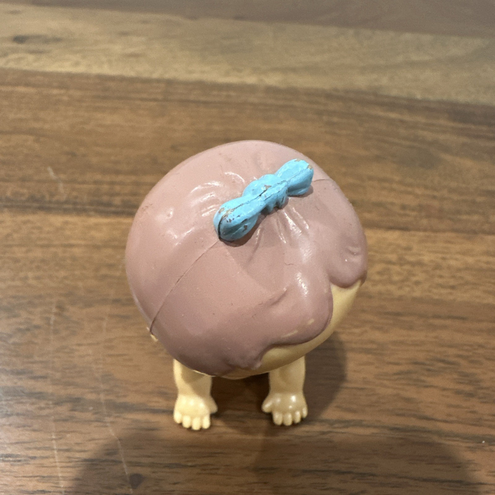 Vintage Tomy 1977 Wind Up Toy Crawling Baby Girl Blue Diaper & Hairbow ~ Tested