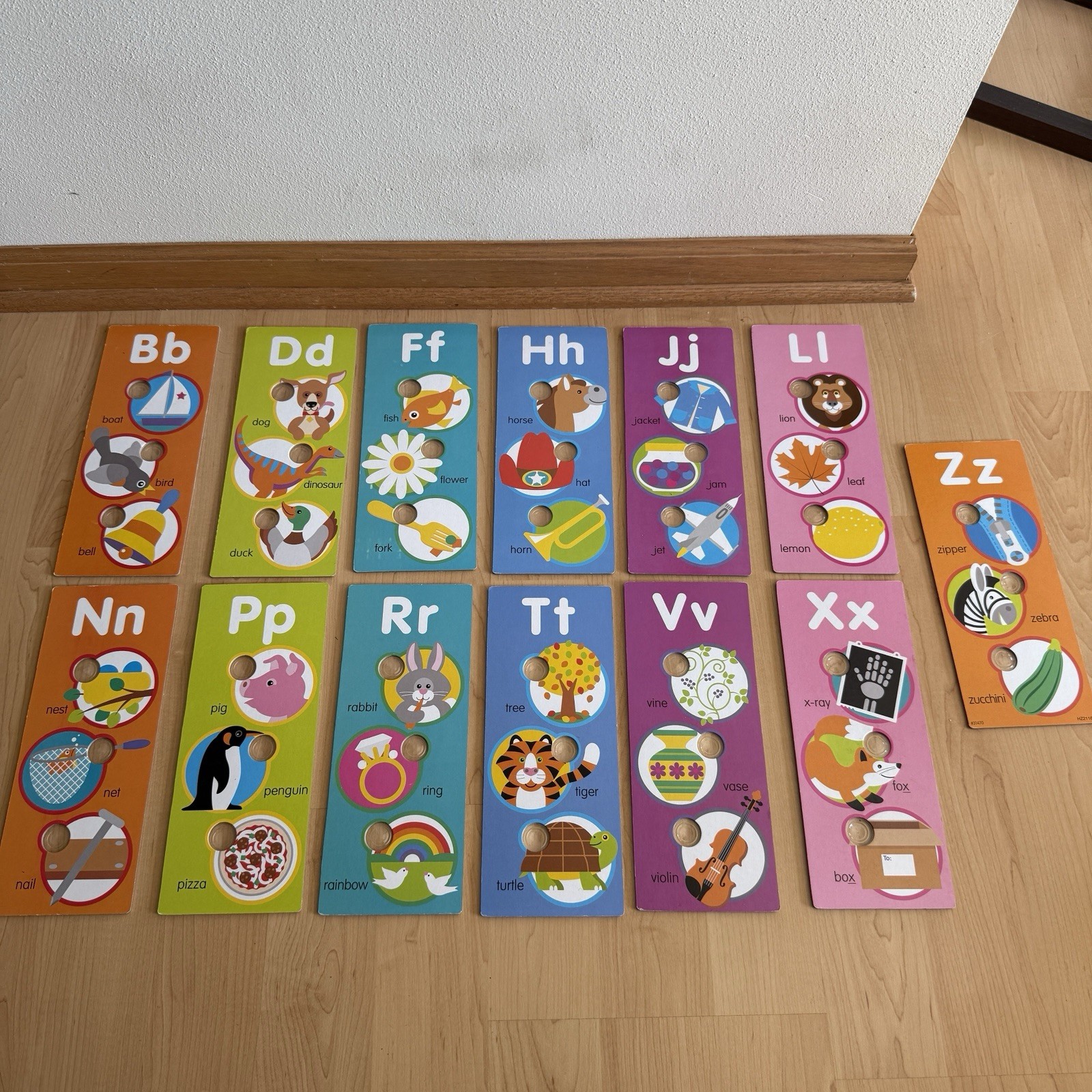 Melissa & Doug POKE A DOT! Double-Sided Jumbo Alphabet Learning Cards, Ages 1-6