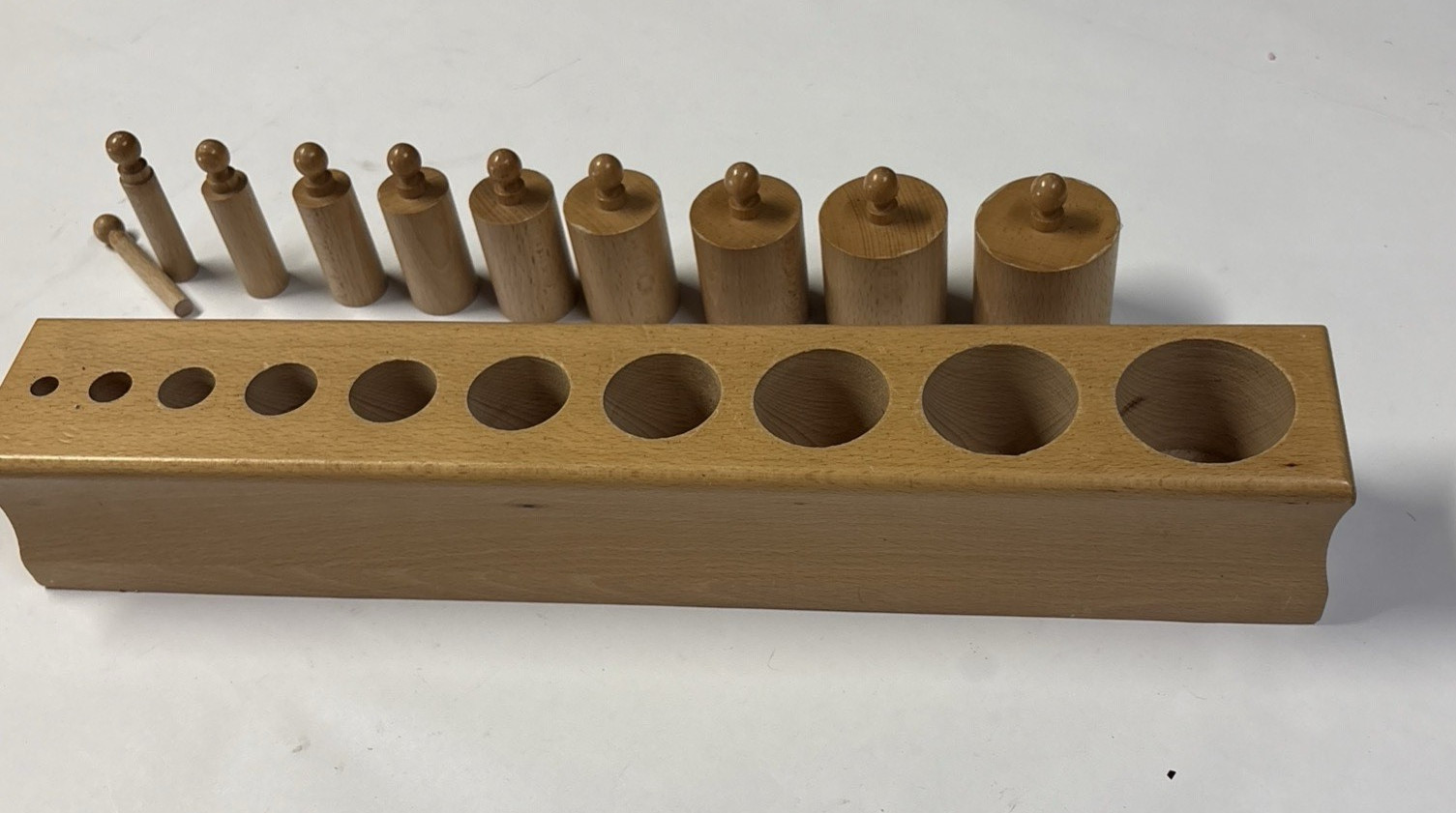 Montessori VintageNienhuis Knobbed Cylinder Block Set #1, Holland