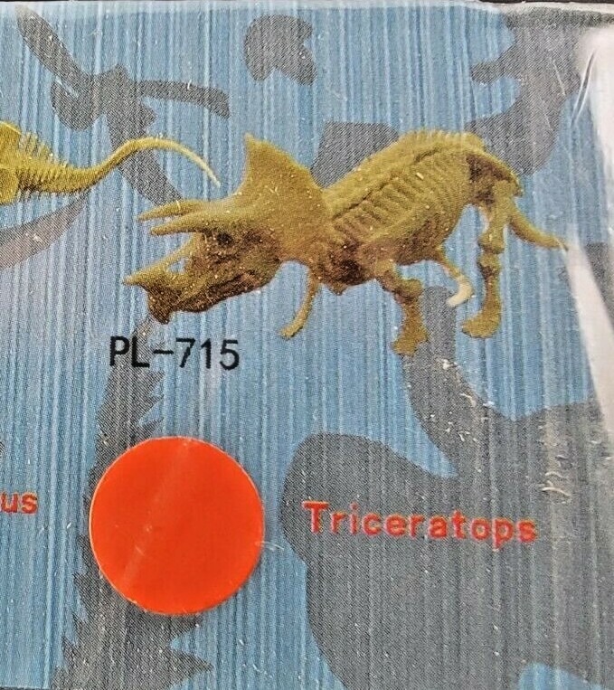 Dig A Dinosaur reappearance dinosaur Assembles version paleontology NEW IN BOX