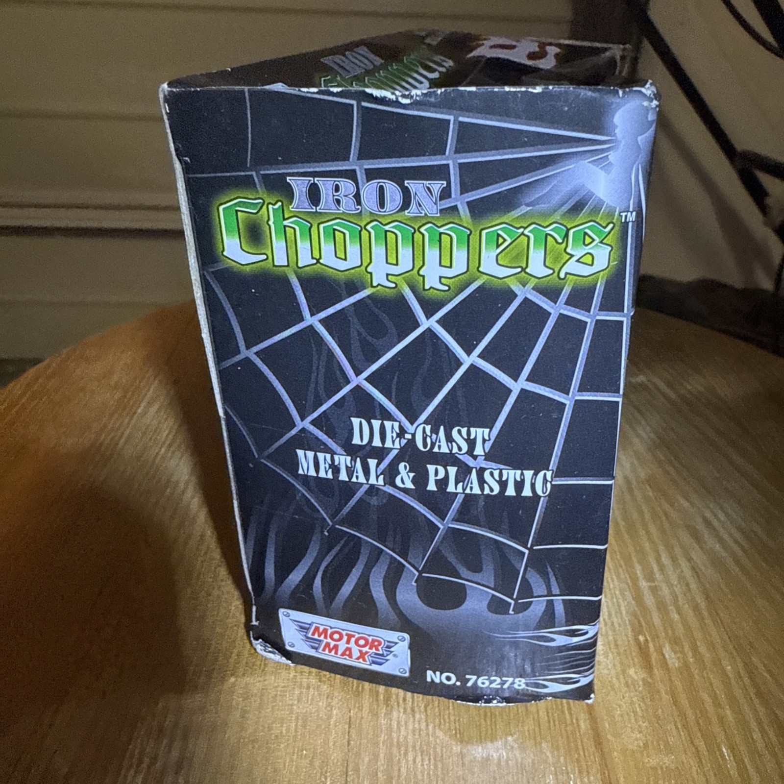 Motor Max Iron Choppers Diecast Metal And Plastic Motorcycle Model VINTAGE