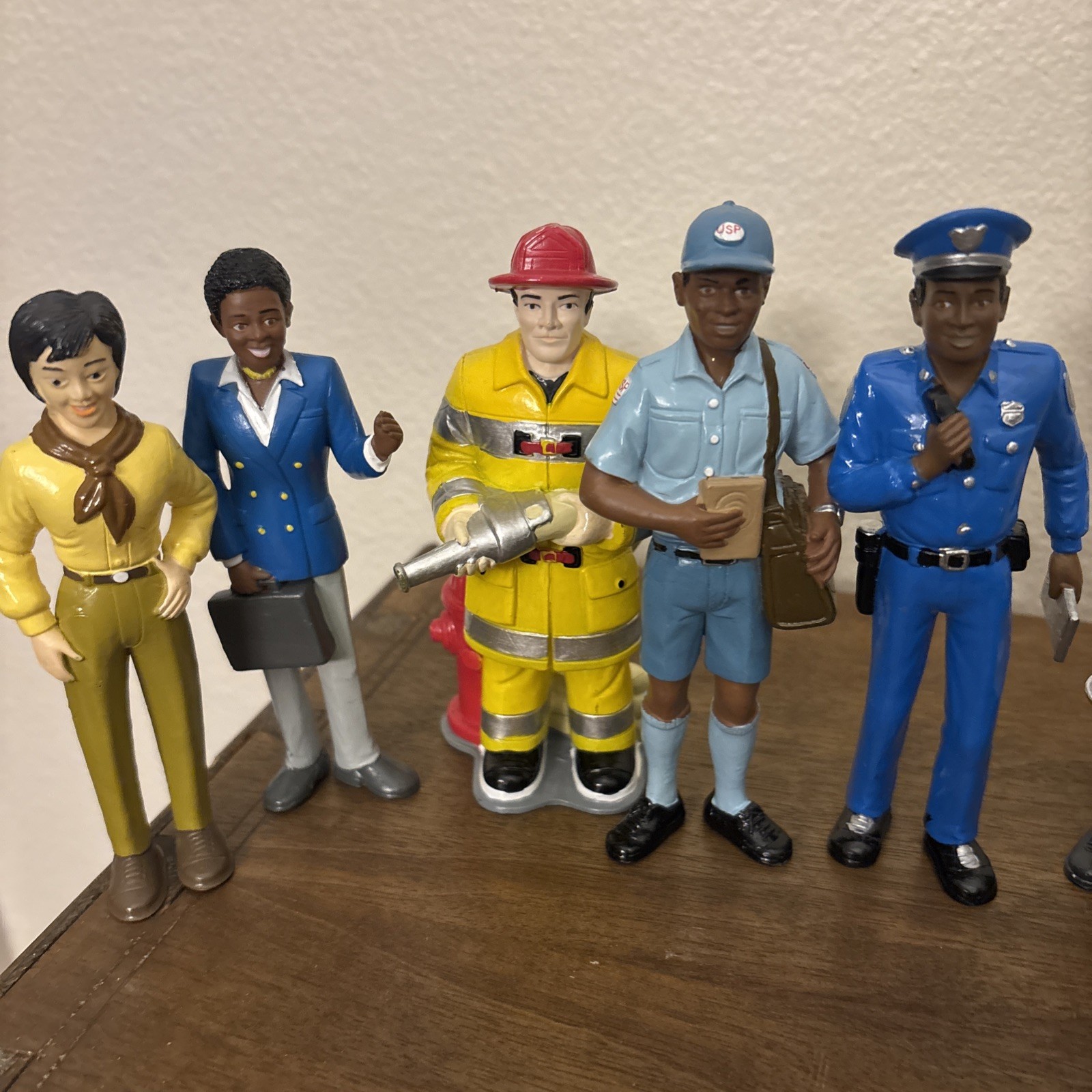 Professional Career Inclusion Figures Diversity Play Education – Lot Of 16