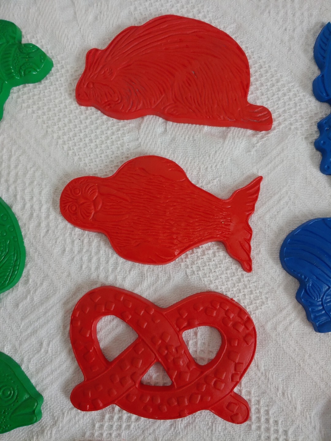 Plastic Rubber Like 4″ Animal Shapes Colors Educational Flat Manipulatives
