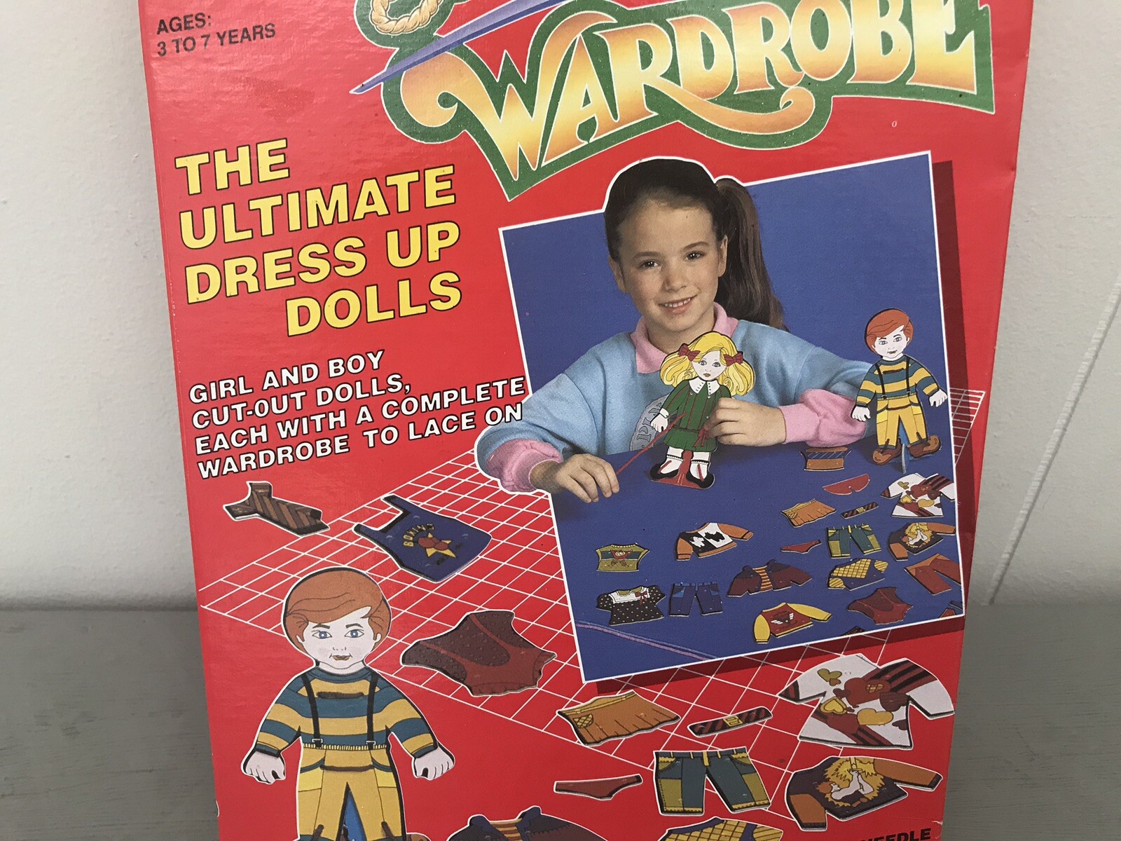 Lace Up Wardrobe VINTAGE NIB – Ultimate Dress Up Dolls – 1980s AMAV #4515