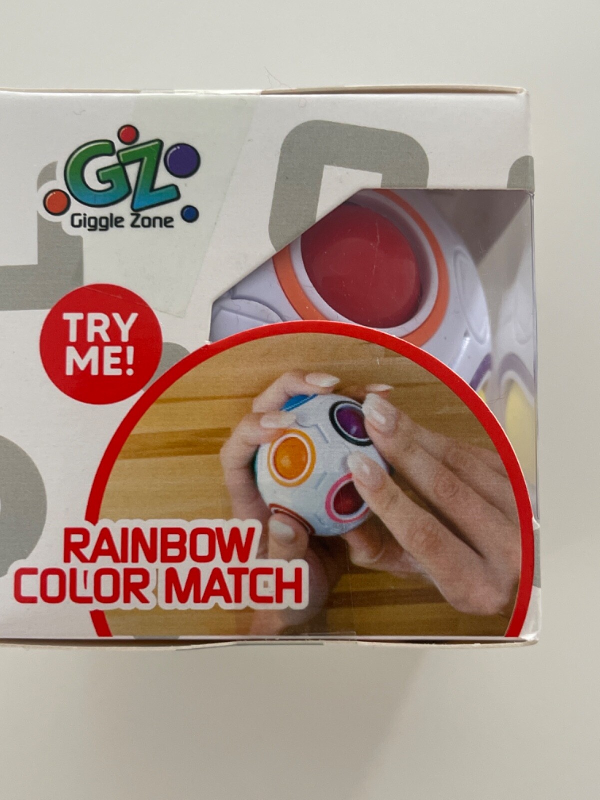 Giggle Zone Rainbow Color Match Puzzle Ball Novelty Toy NEW