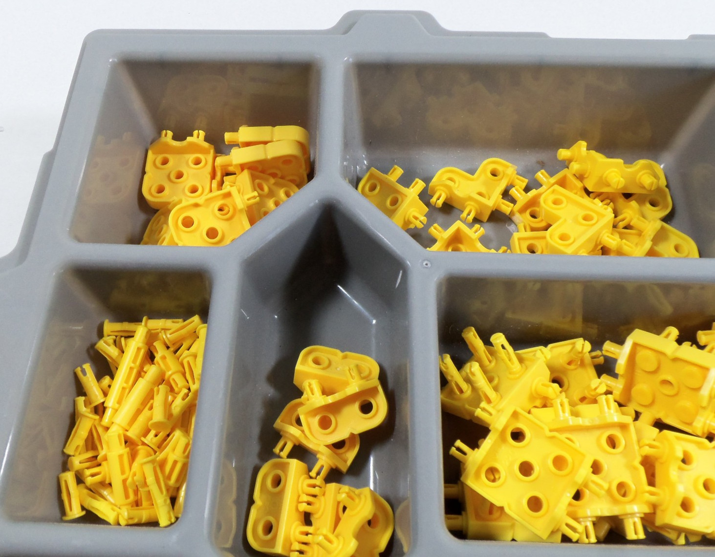 Lot of Miscellaneous Vex IQ Robot Add-On Extra Yellow Parts Robotics Educational