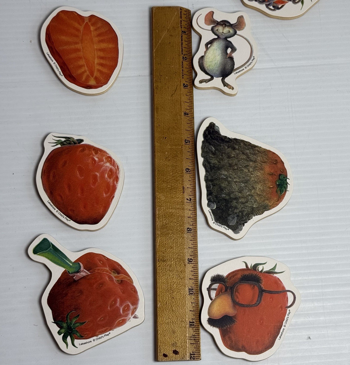Lakeshore VTG Preschool Mouse Strawberry Hungry Bear Magnetic Storytelling Kit
