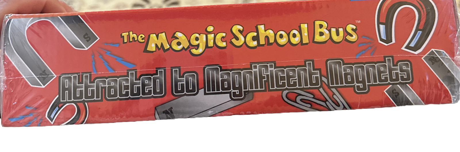 “New” The Magic School Bus; Attracted to Magnificent Magnets
