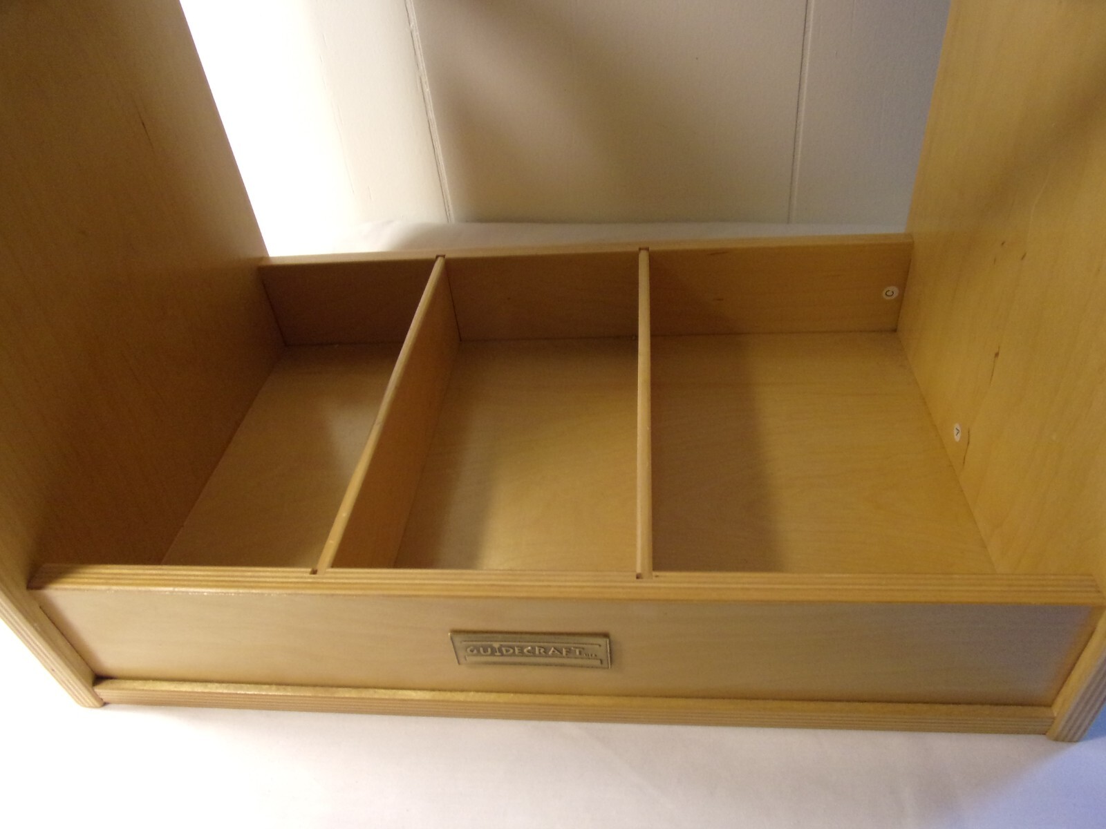 Vtg GUIDECRAFT Wooden Divided Book Or Toy Storage Tray Carrier Rack With handle