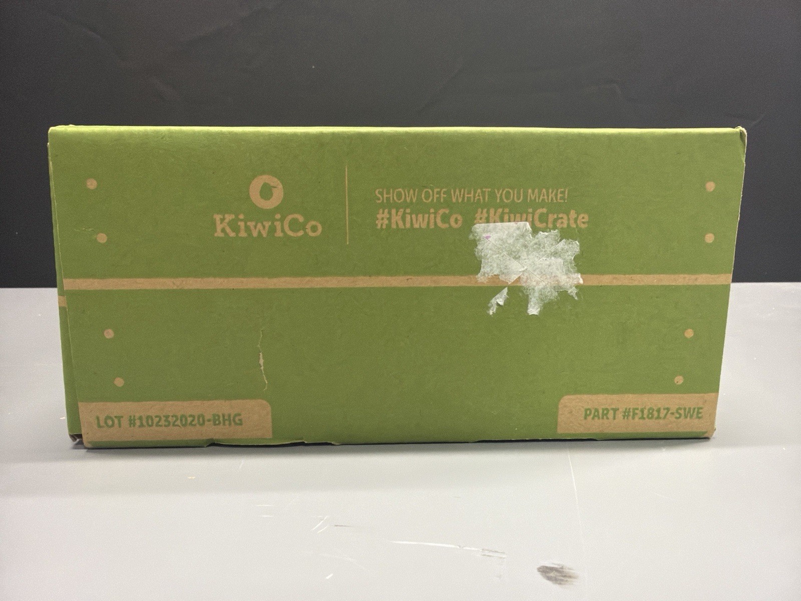 KiwiCo Mechanical Sweeper STEM Kit Kids Craft Builds Set Ages 5+ Open Box