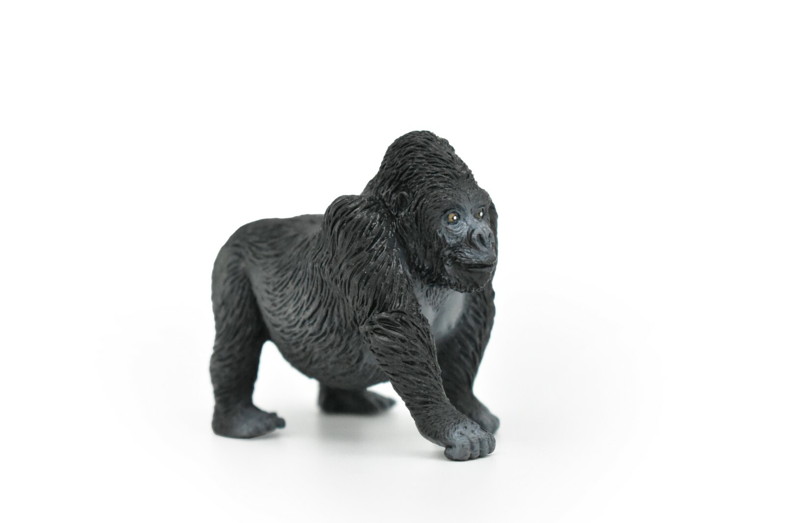 Gorilla, Figure, Model, Plastic Replica, Hand Painted Toy 3.5 ” CWG167 BB40