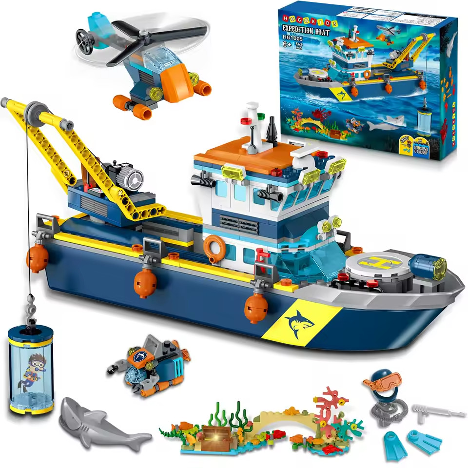 Floatable Boat Building Set with LED-Fun Arctic Explorer Ship with Helicopter
