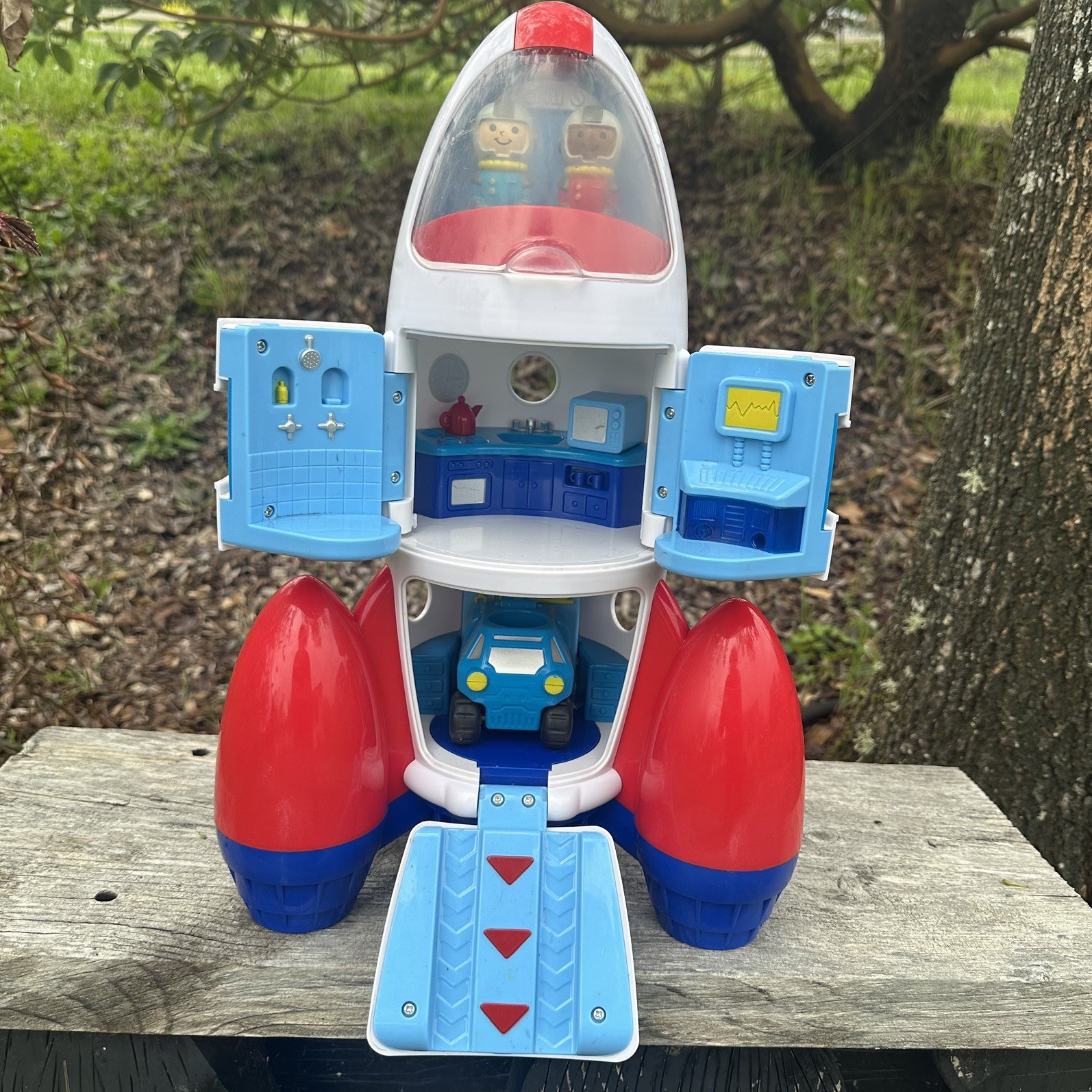 Lakeshore Learn & Play Explore Rocket Space Ship Toy With Astronauts And Rover