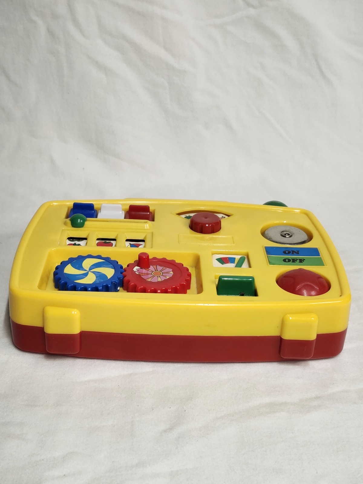 Megcos Toys fun Radio Activity Box ~ Used