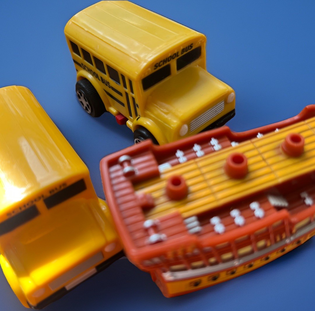 Puzzle Track Play Set Lot of 2 Plastic Puzzles (Bus & Boat Not Working) PARTS