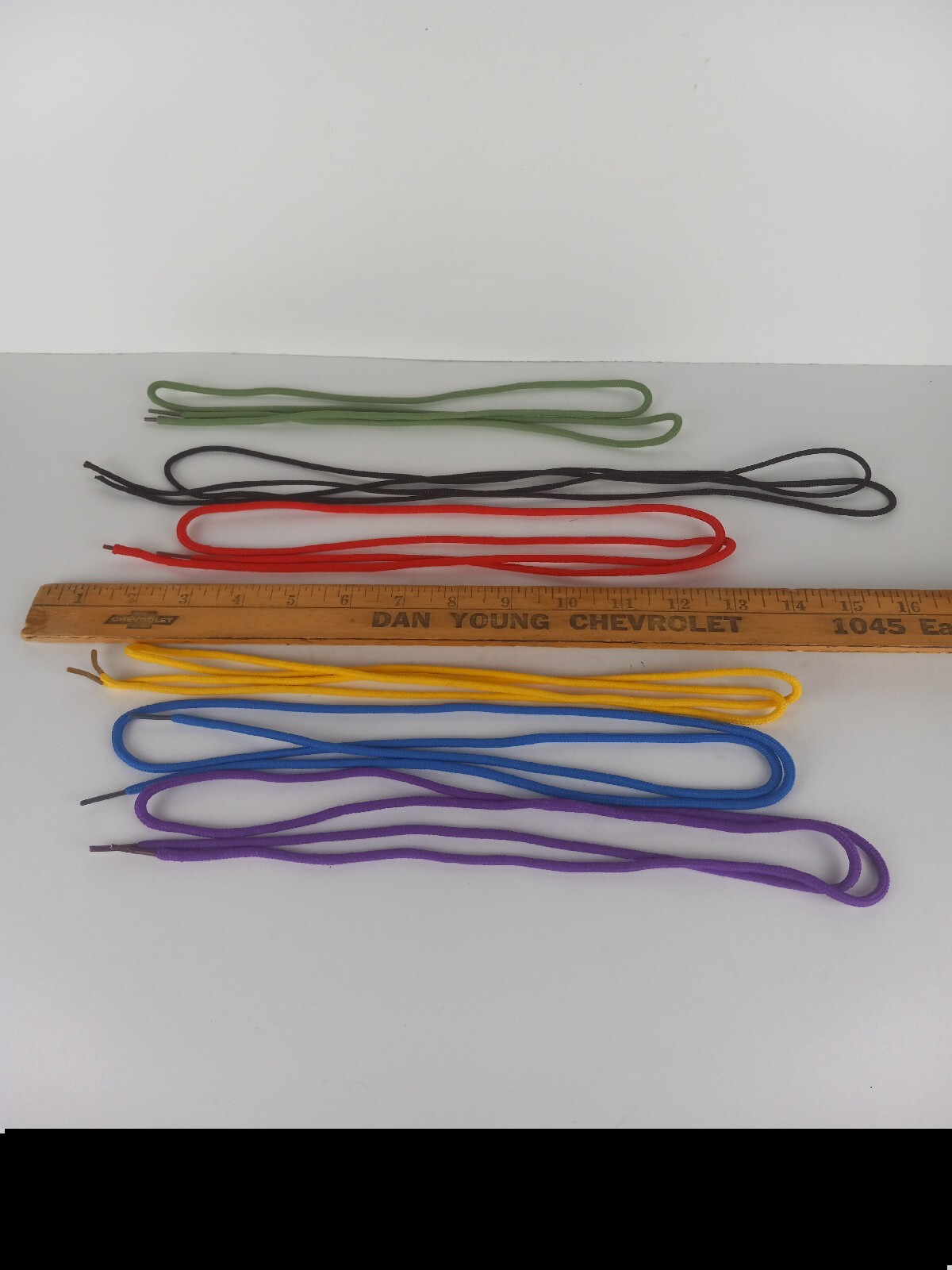5 piece Farm Animal Lacing Board Education Manipulatives with colorful laces