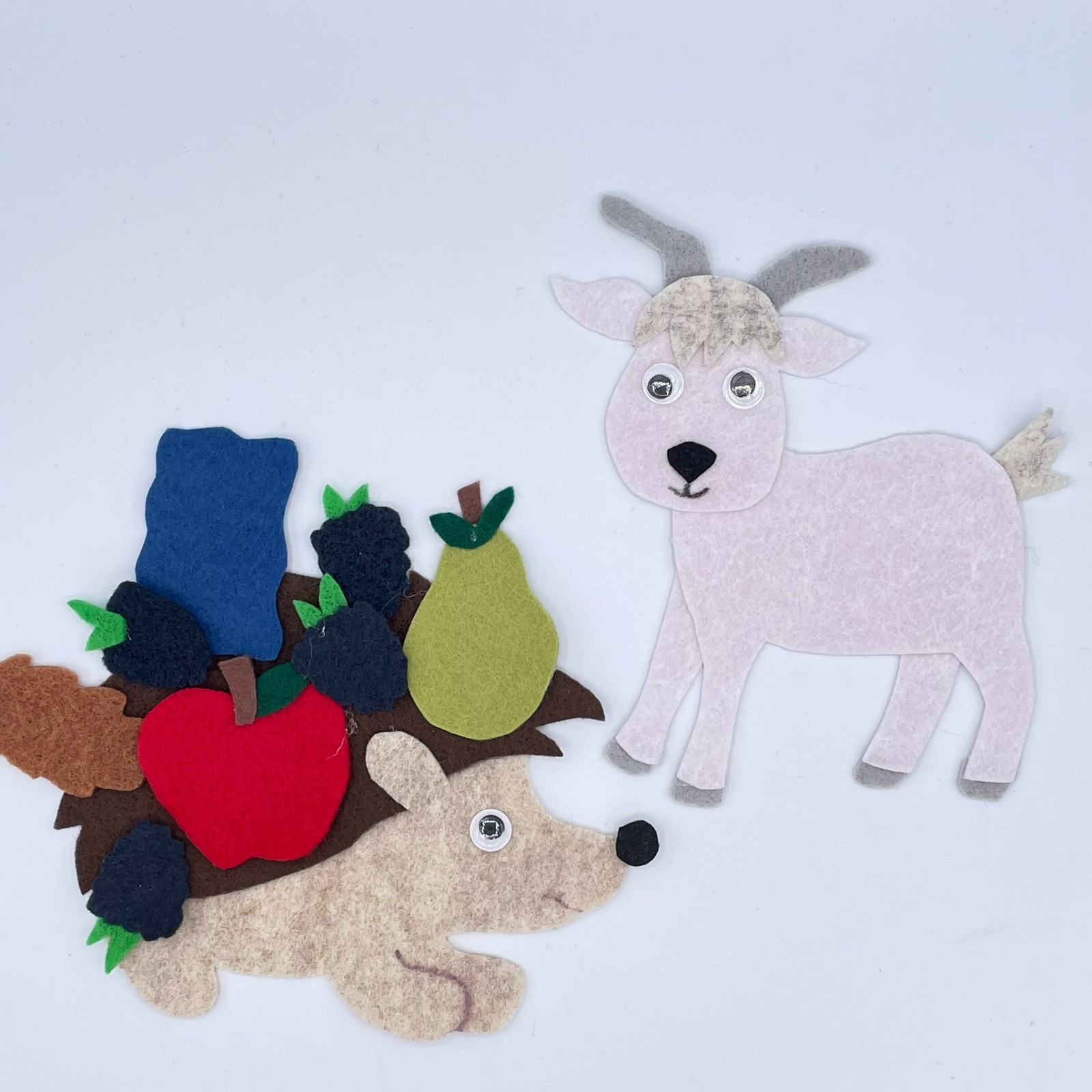 Hedgehog Has Apple Trouble – Sample Set for Felt /Flannel Board Play
