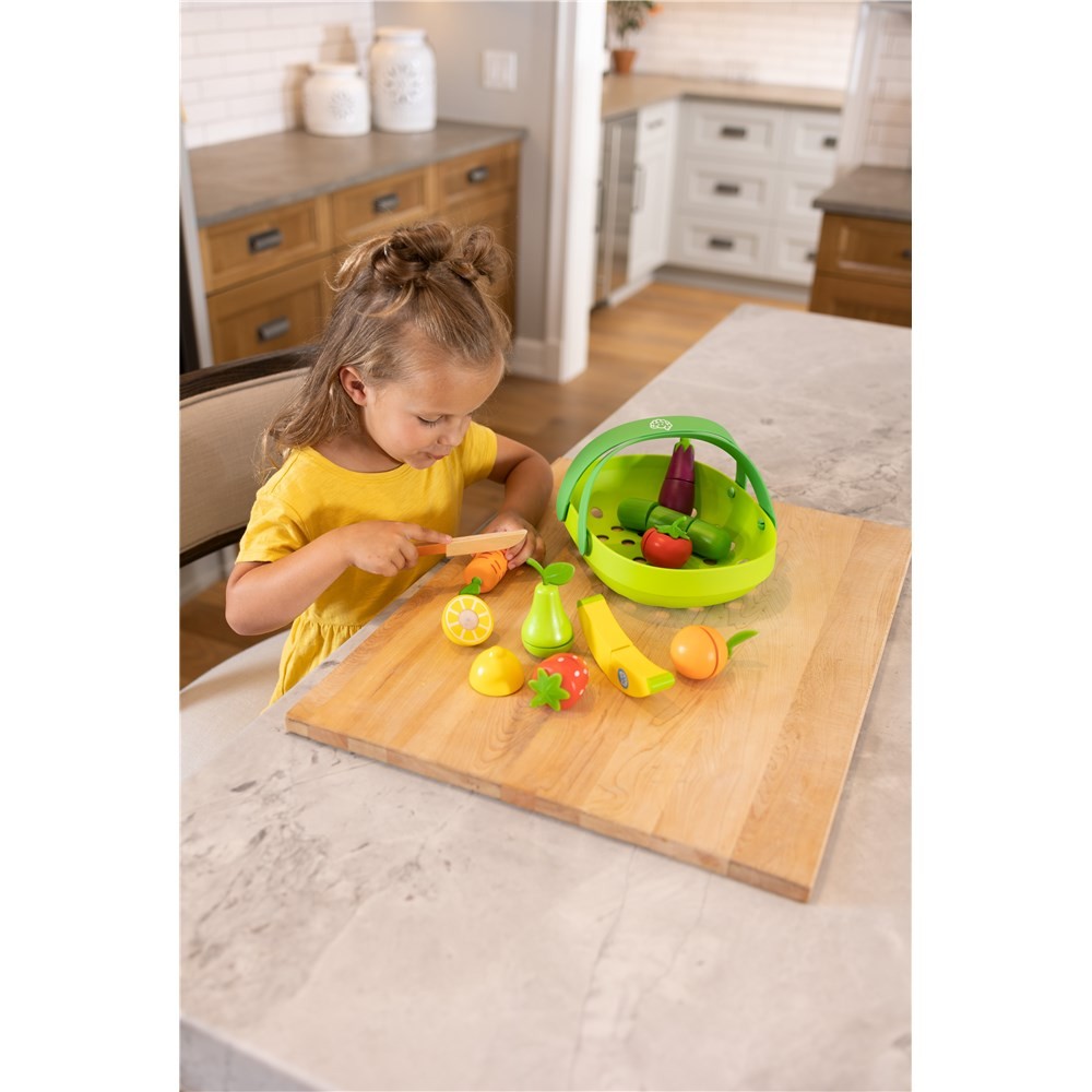 Fat Brain Pretendables Fruit & Veggie Basket Set