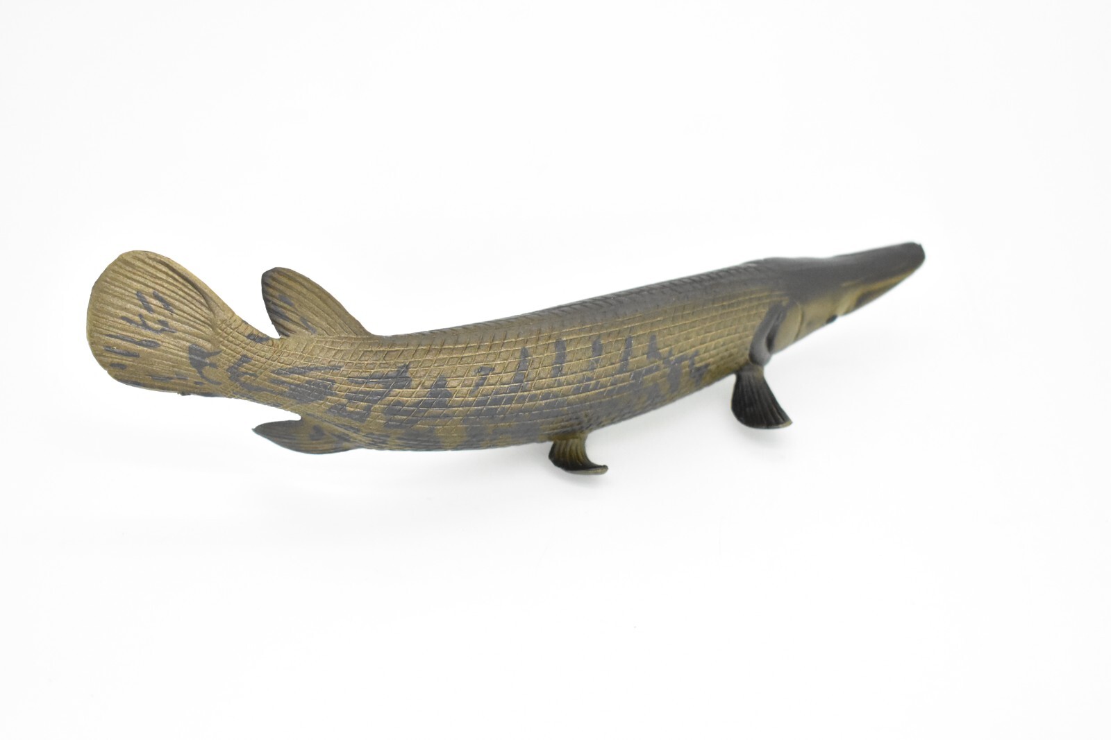 Alligator Gar, Fish Replica, Very Realistic Rubber Model, Hand Painted Toy 6″