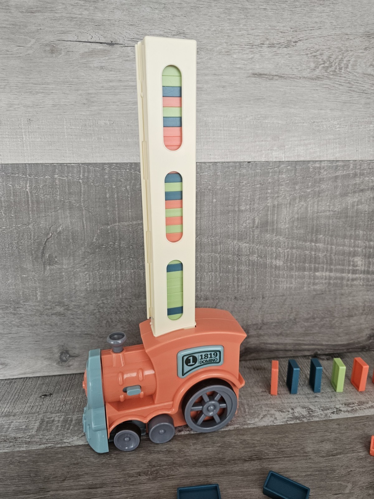 Electric Domino Train Laying Dominoes Brick Blocks Toy 180 Pieces WORKS