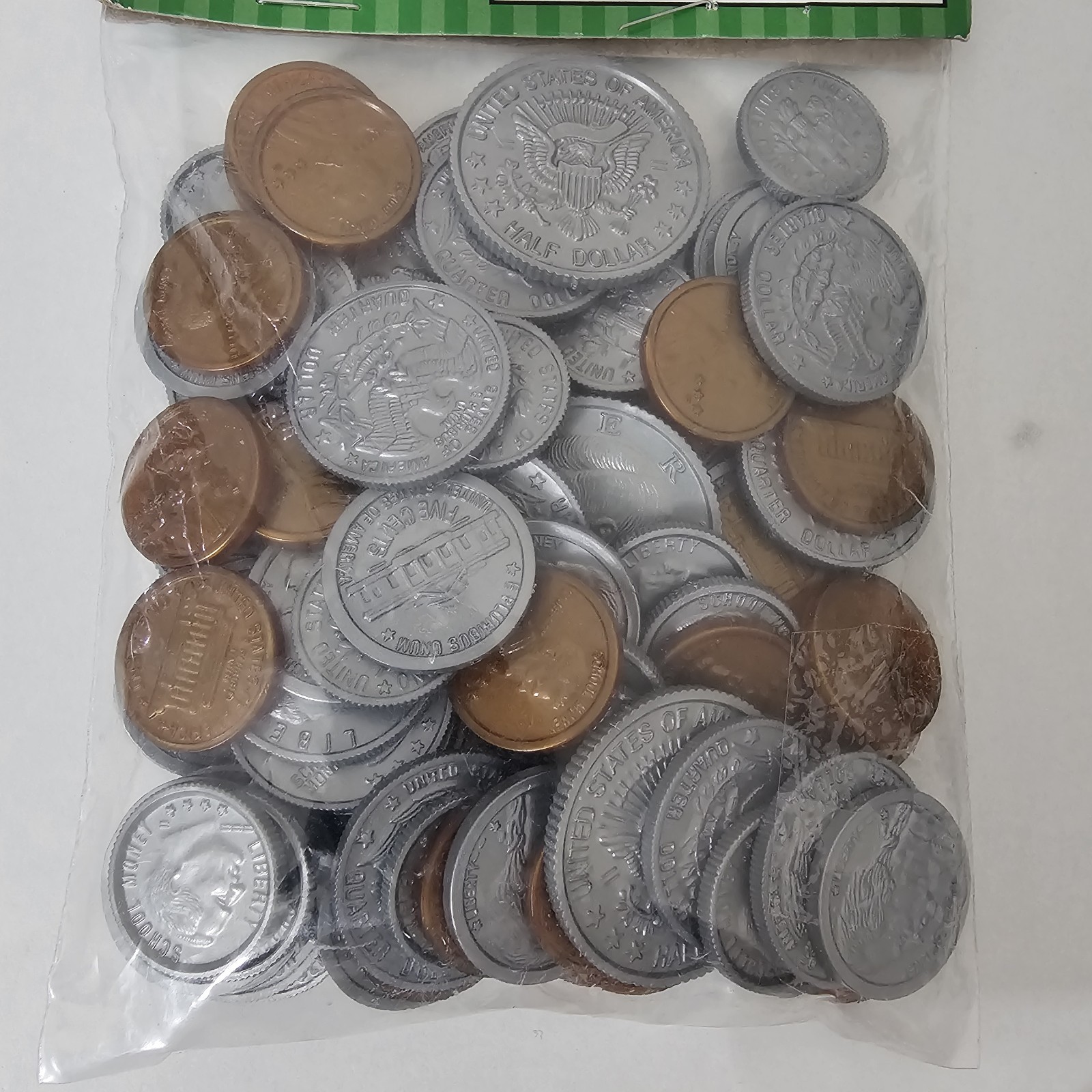 Learning Advantage Plastic Coin Set Realistically Detailed Set Of 100