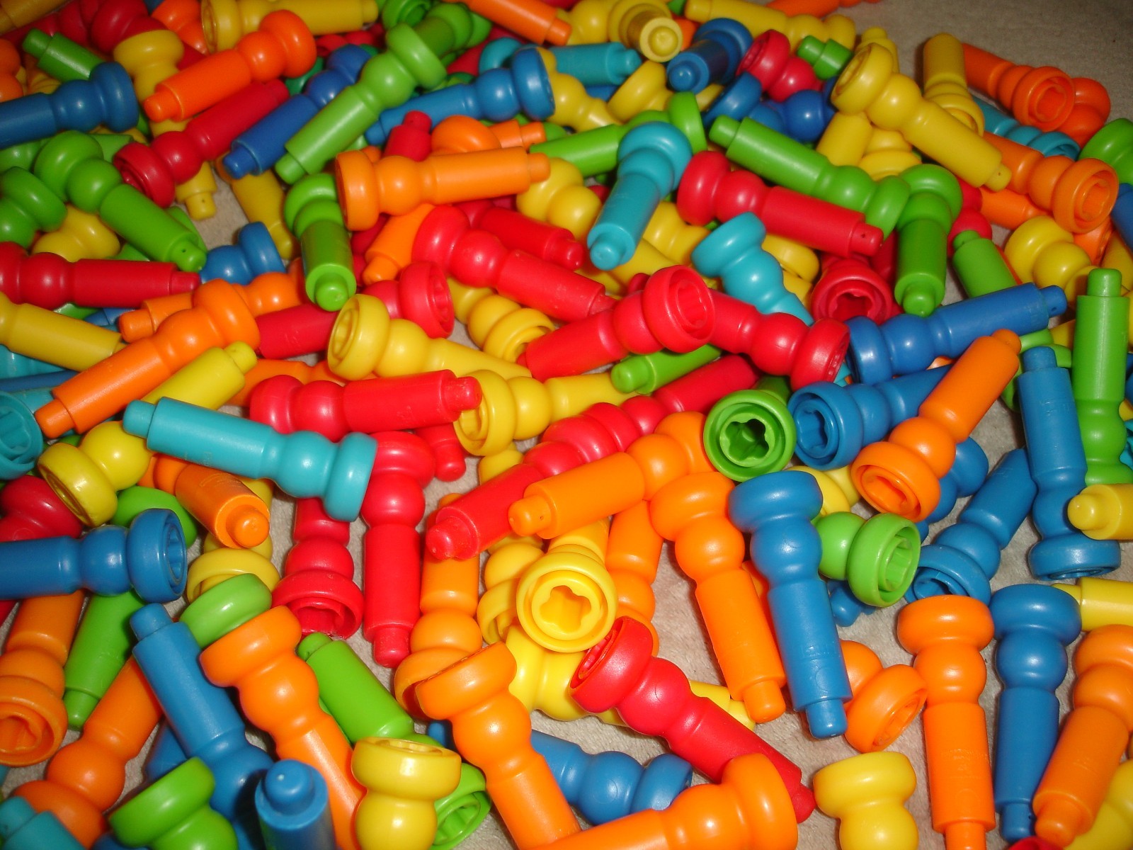 Lot of (230) Playmonster Replacement Pegs Plus (33) Other Shapes/Brands