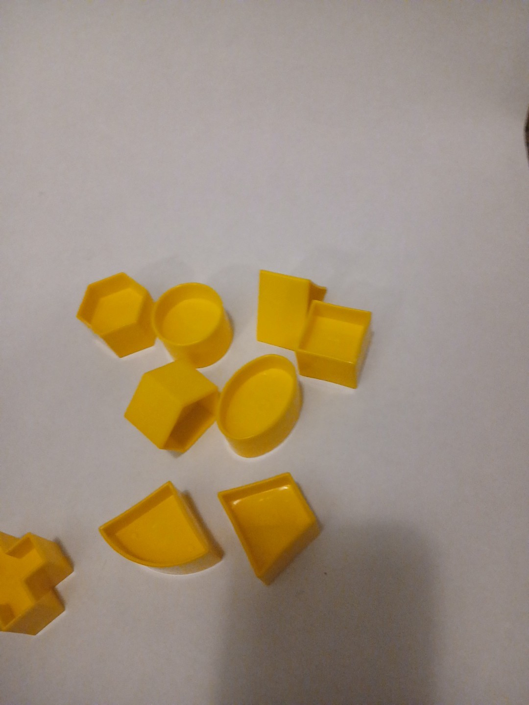 [COL] 1960’s Tupperware SHAPE-O-BALL Educational Toy x 10 Puzzle Blocks Complete